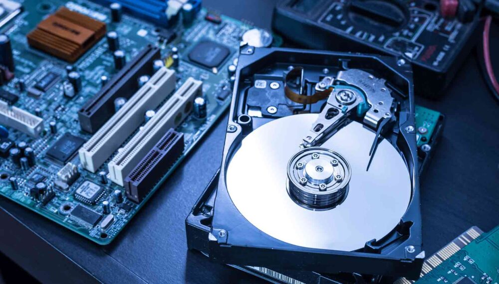 Feature-data-recovery-cost